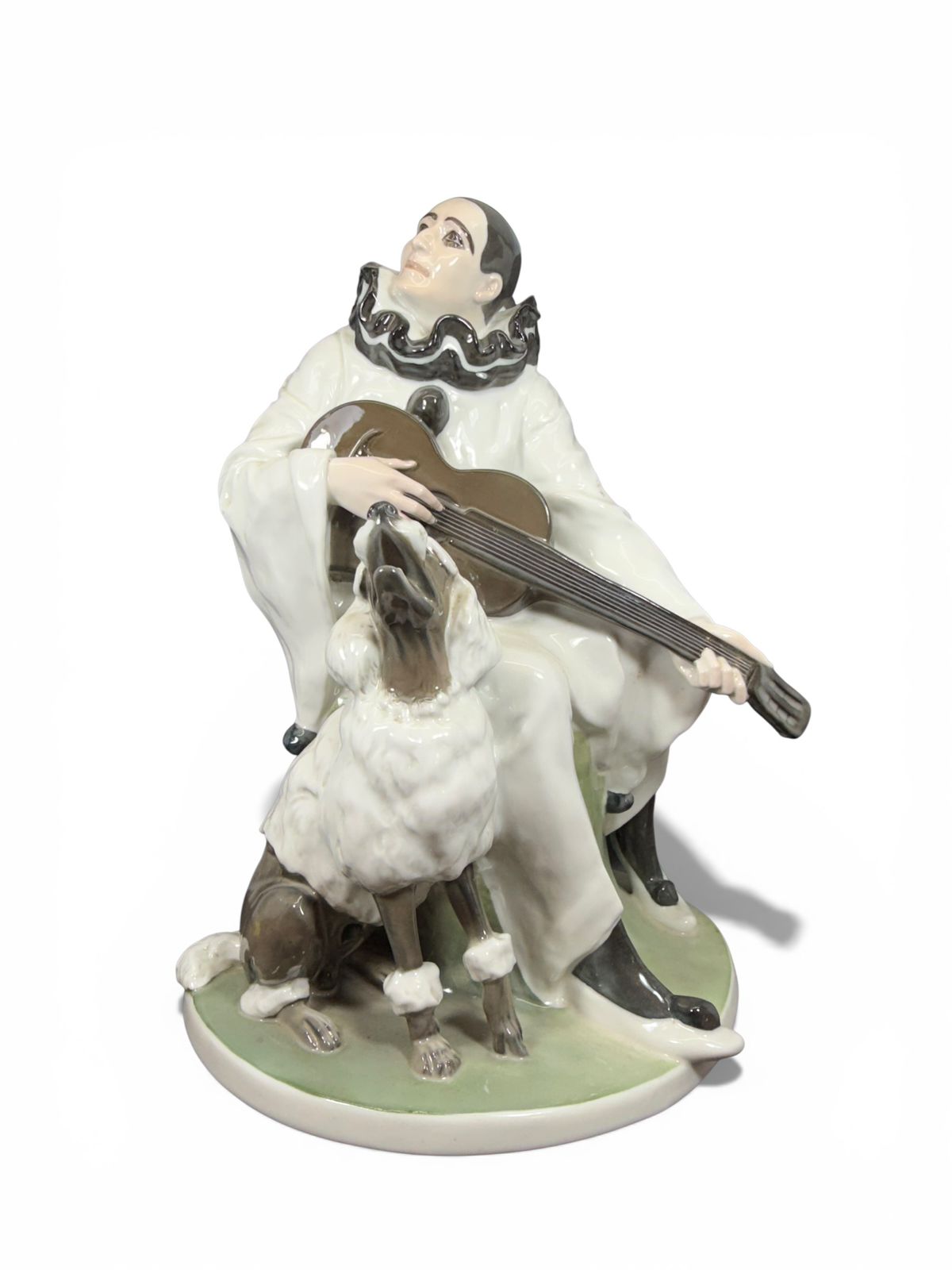 Escultura “Pierrot com Poodle – The Duet”