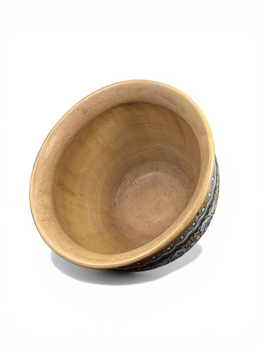 Cachepot Art Déco com decoração floral estilizada