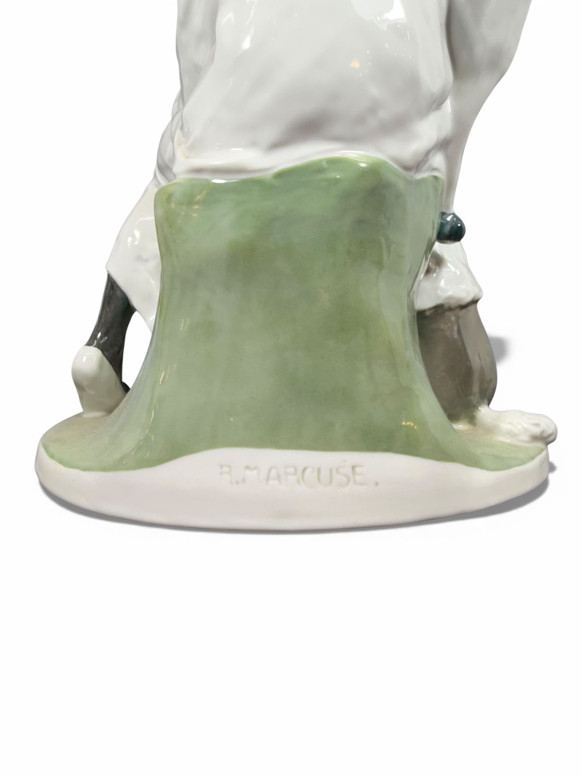 Escultura “Pierrot com Poodle – The Duet”